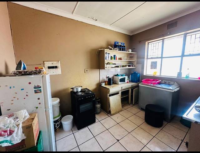 2 BEDROOM APARTMENT FOR SALE IN GERMISTON STATION